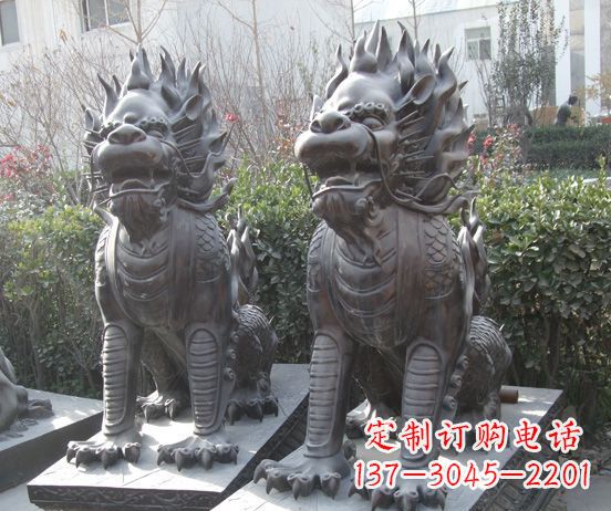 太原霸气的铜狮子