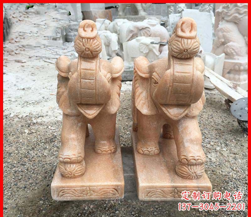 太原鼻卷绣球的小象石雕
