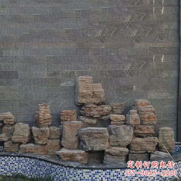 太原别墅庭院假山鱼池