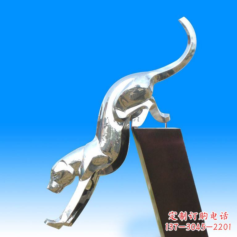 太原玻璃钢豹子雕塑