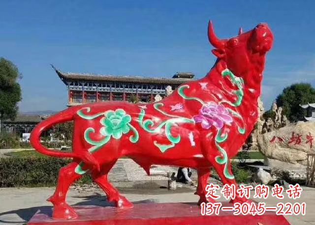 太原玻璃钢红牛雕塑