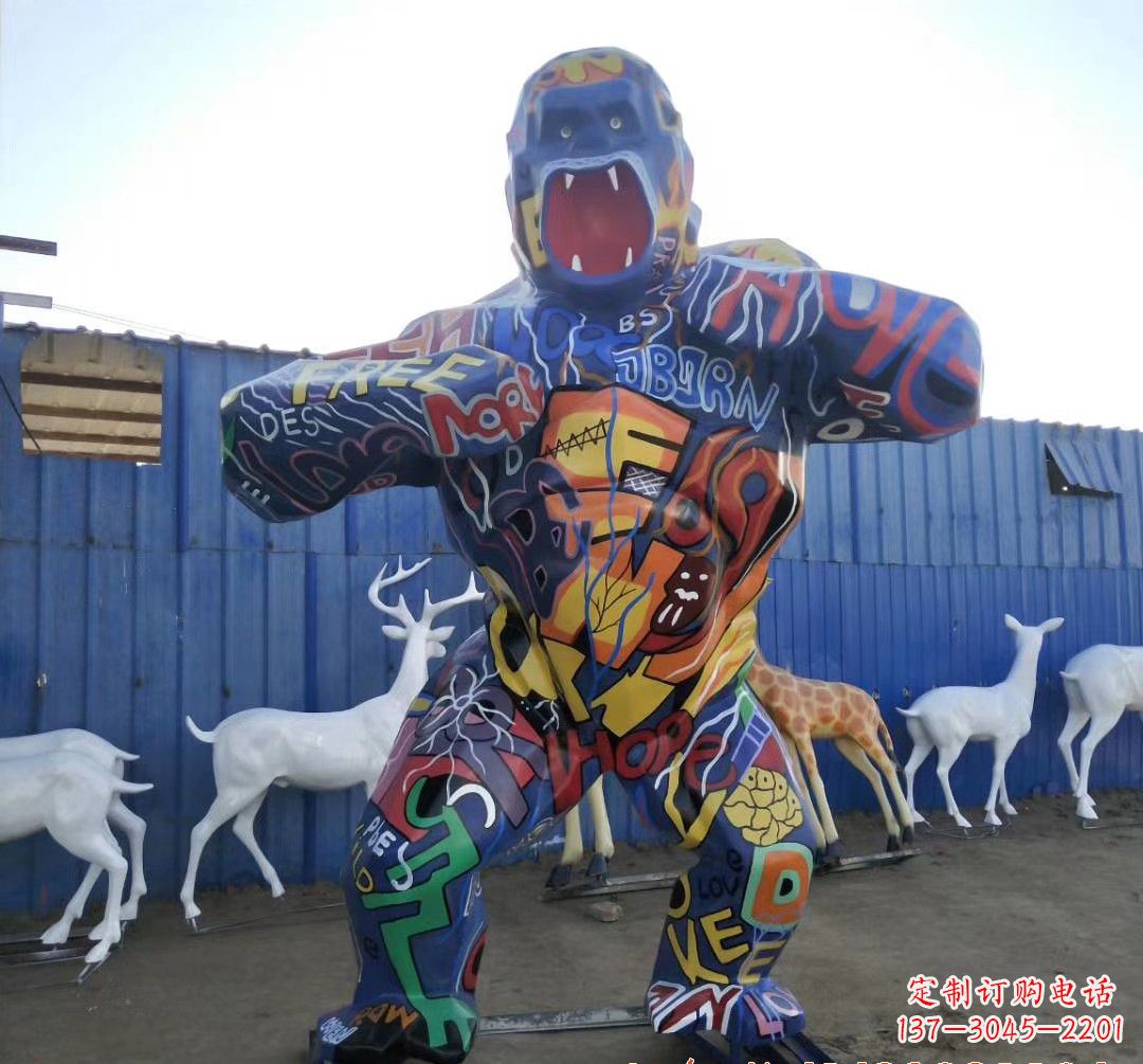 太原新颖玻璃钢猩猩雕塑