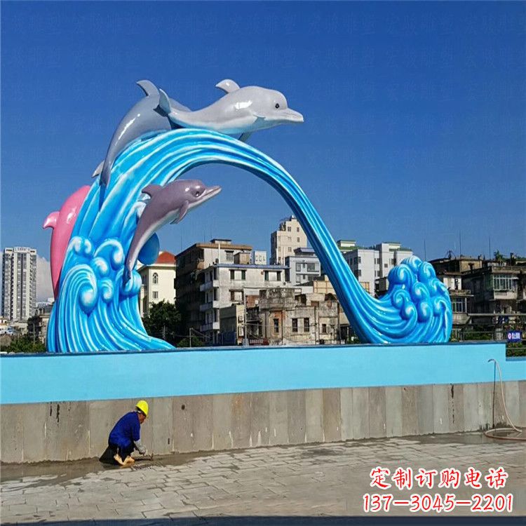 太原玻璃钢大型景观海豚雕塑-游泳馆游乐场景观雕塑