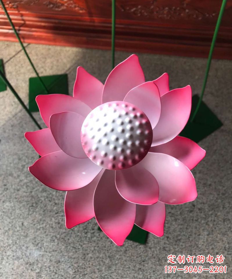 太原玻璃钢荷花雕塑