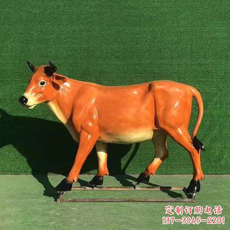 太原玻璃钢材料制作的动物雕塑