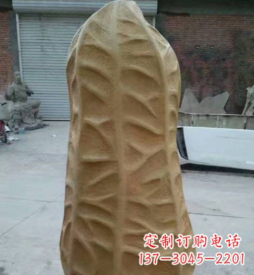 太原玻璃钢精美花生雕塑