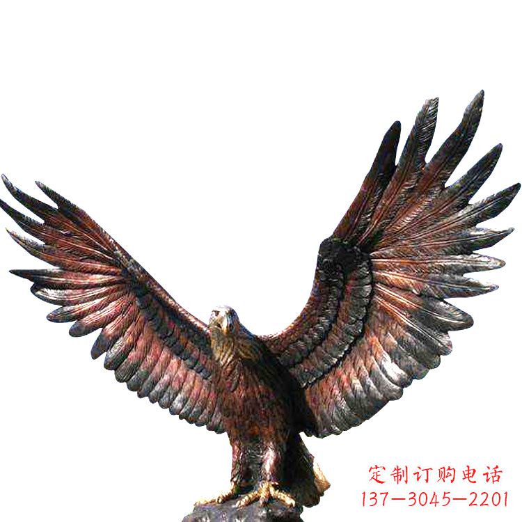 太原玻璃钢老鹰仿铜雕塑