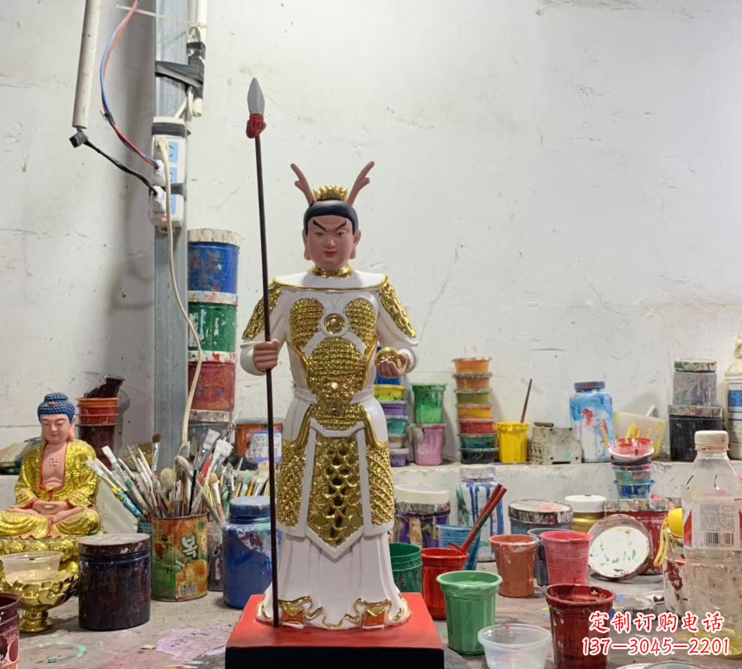 太原玻璃钢龙王三太子雕塑户外摆件