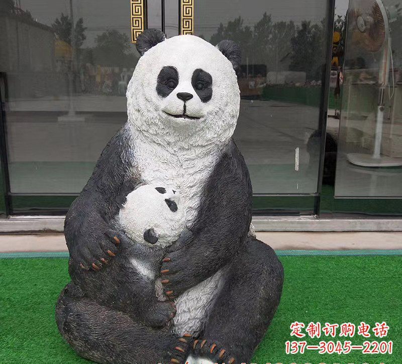 太原玻璃钢制熊猫雕塑——传承中华文化精髓