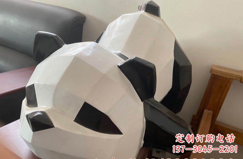 太原玻璃钢切面熊猫雕塑