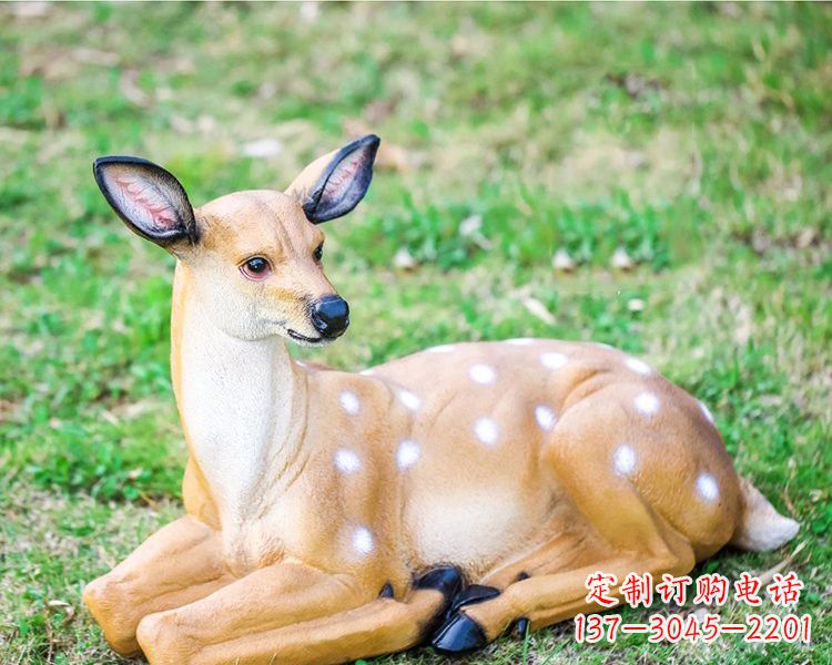 太原玻璃钢卧姿梅花鹿