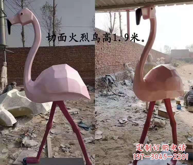 太原玻璃钢仙鹤雕塑——灵动的艺术美学