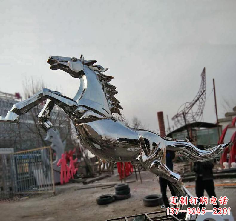 太原不锈钢奔跑马雕塑驰骋在人间的艺术精灵