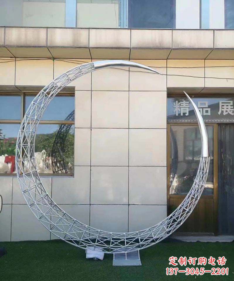 太原不锈钢别墅月亮镂空雕塑