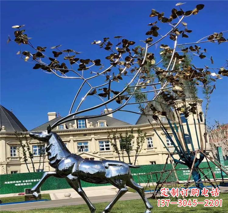 太原不锈钢梅花鹿雕塑精美而又经久不衰