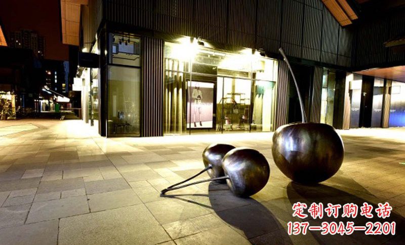太原不锈钢步行街樱桃雕塑