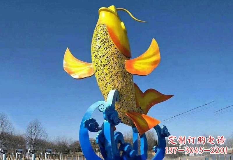 太原不锈钢鲤鱼雕塑——城市的一道风景线