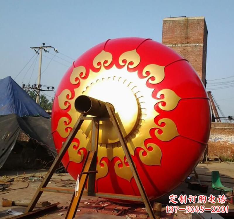 太原不锈钢城市红色灯笼雕塑灯笼象征着繁荣