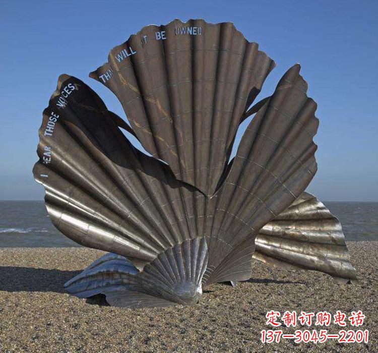 太原不锈钢城市的扇贝雕塑——一座海洋文化的象征
