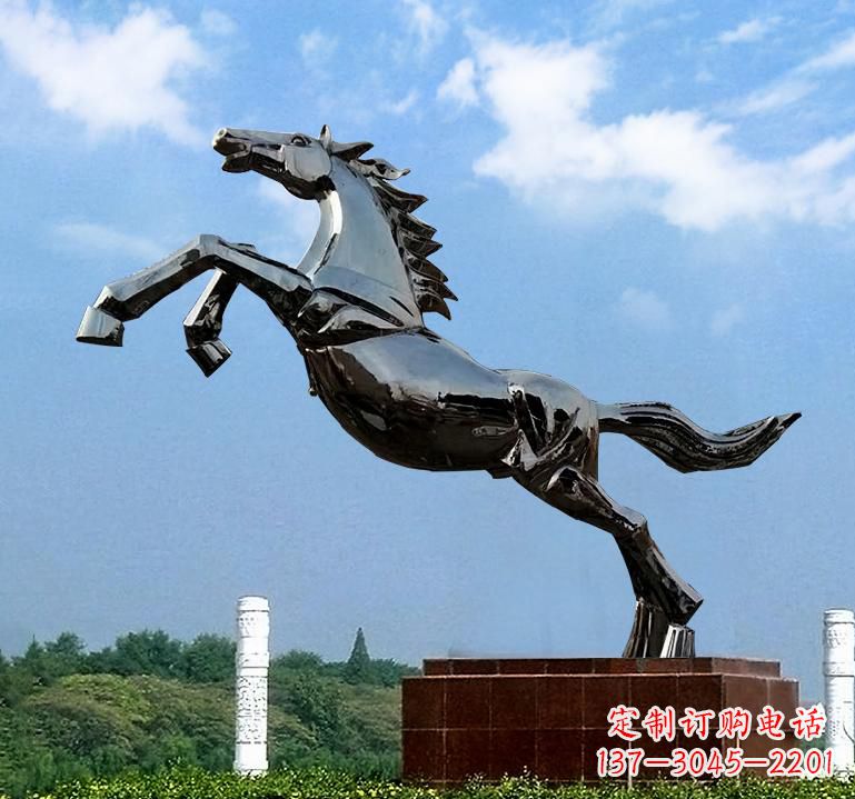 太原不锈钢城市艺术奔马雕塑精美的艺术之作