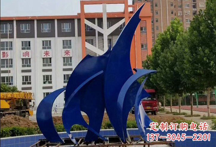 太原不锈钢船帆雕塑象征着自由和希望