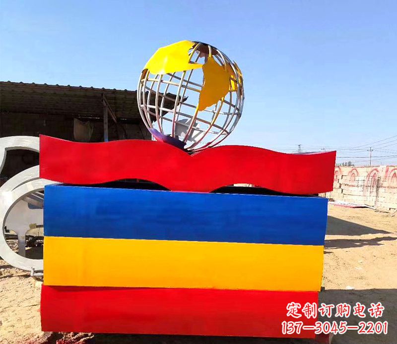 太原不锈钢地球雕塑——象征地球的美丽与和谐