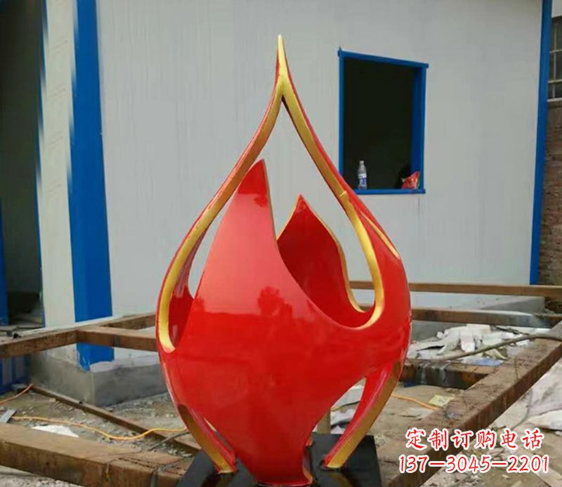 太原不锈钢龙雕塑点缀火龙果广场