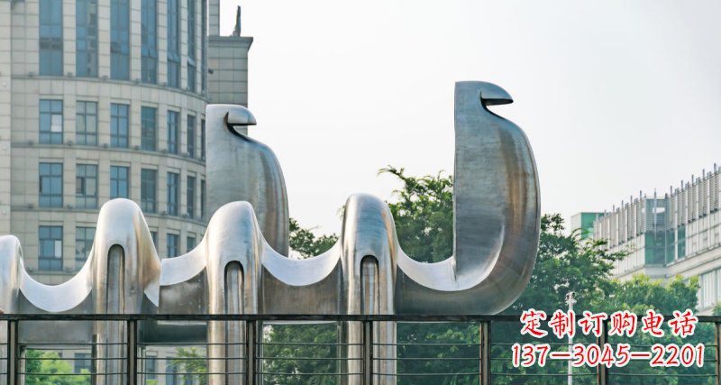 太原不锈钢骆驼给街边带来美丽