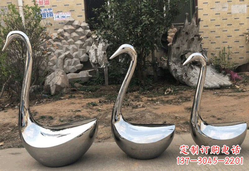 太原不锈钢制作的天鹅雕塑