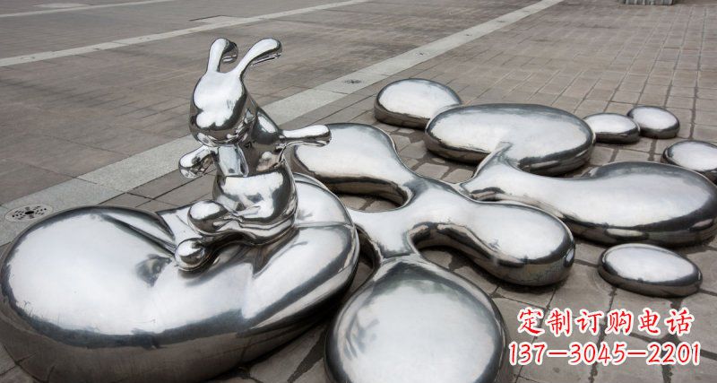太原不锈钢兔子雕塑——精美的水滴广场装饰