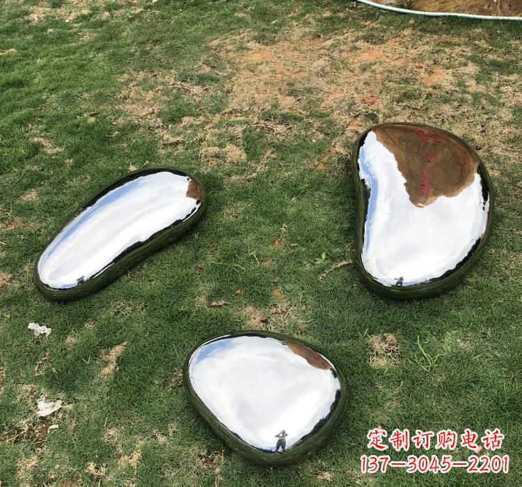 太原不锈钢鹅卵石雕塑精致与经典的完美结合
