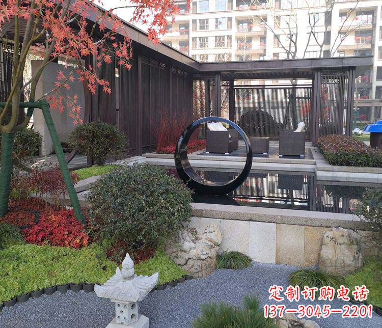 太原不锈钢圆环雕塑——精美绝伦