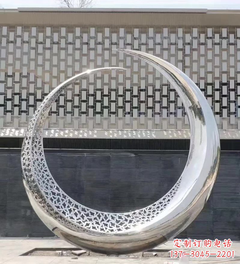 太原不锈钢月亮雕塑精美的艺术之作