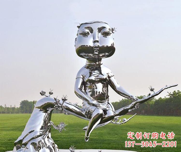 太原不锈钢树枝上的女孩雕塑