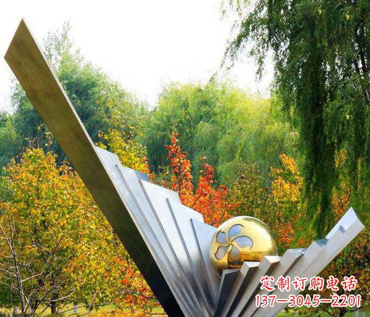 太原不锈钢大型翅膀景观雕塑
