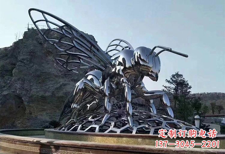 太原不锈钢大型蜜蜂雕塑铸造出精美绝伦的艺术杰作
