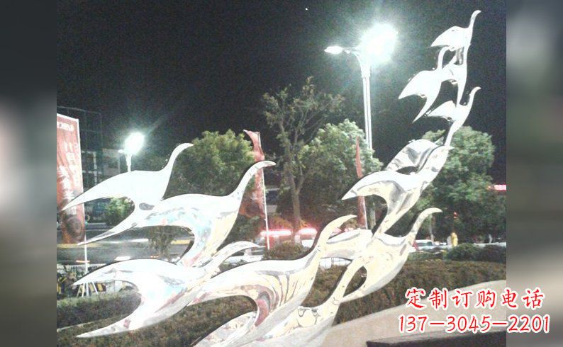 太原不锈钢大雁雕塑——灿烂的翱翔