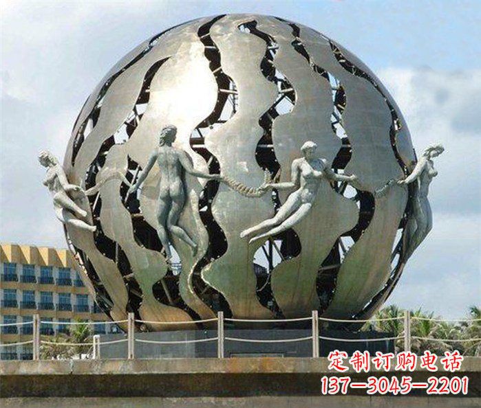 太原不锈钢地球雕塑一座精致而又充满着力量的艺术作品