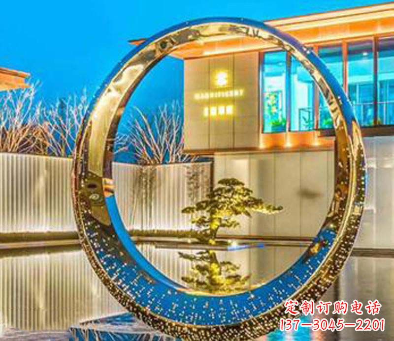 太原精美不锈钢灯饰圆环雕塑
