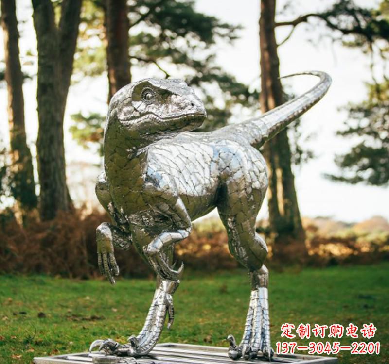 太原不锈钢恐龙雕塑一种古老灵动的艺术
