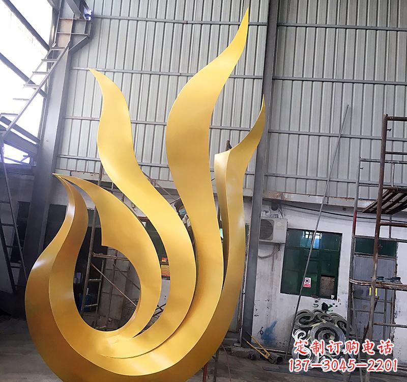 太原凤凰雕塑不锈钢仿真艺术的精美体现