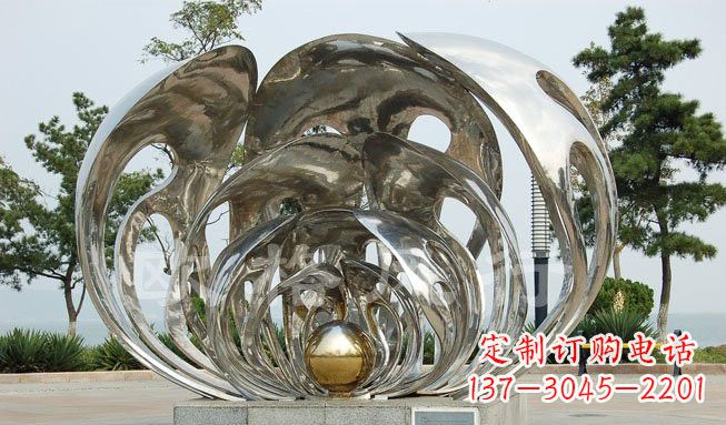 太原不锈钢贝壳珍珠雕塑艺术的融合