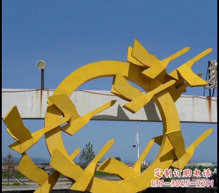 太原不锈钢大雁雕塑点缀公园美景