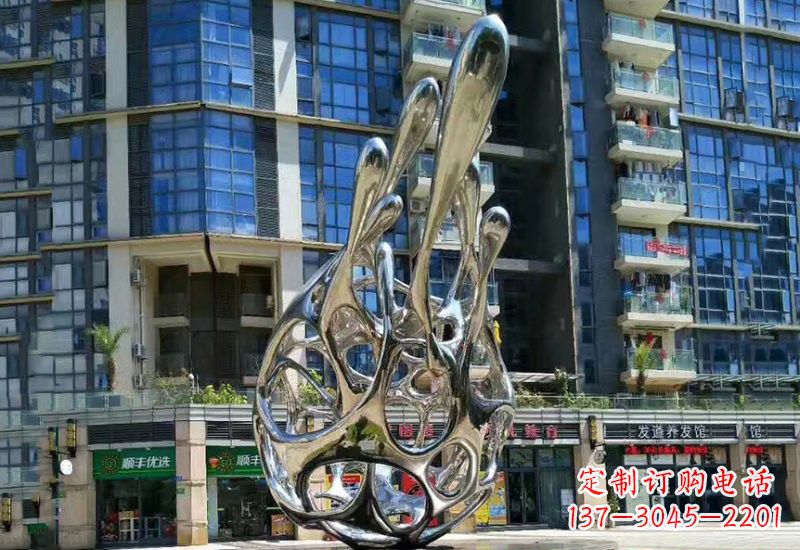 太原不锈钢龙雕塑——象征着力量与灵气