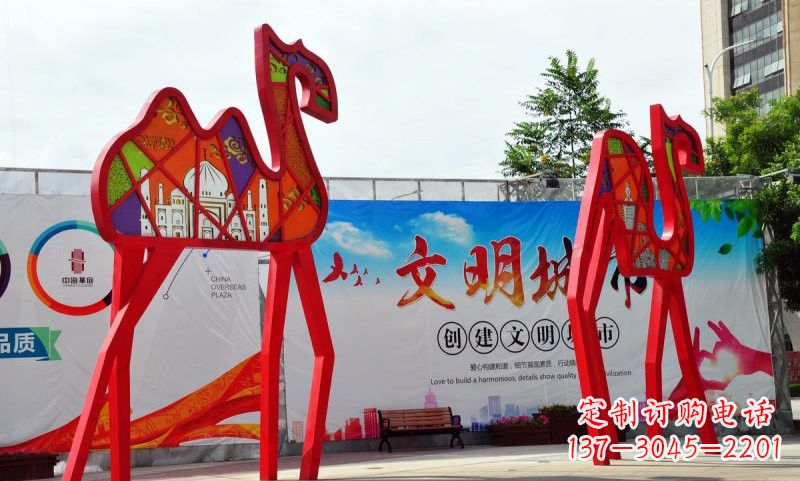 太原不锈钢骆驼雕塑——精美的艺术之作