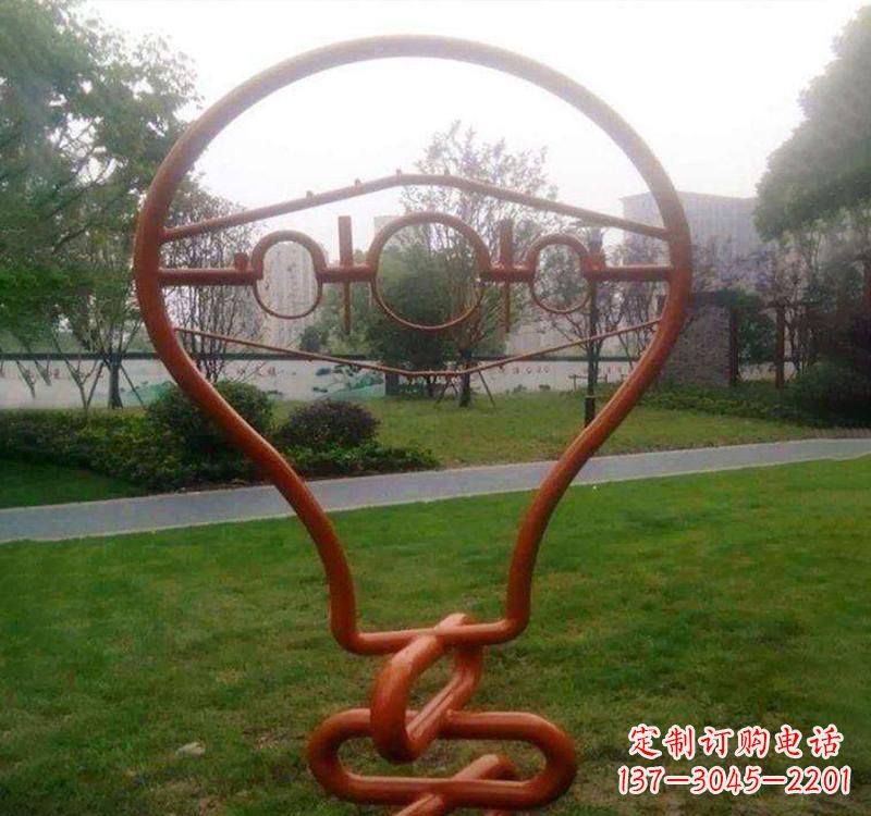 太原不锈钢灯泡雕塑点亮城市之美