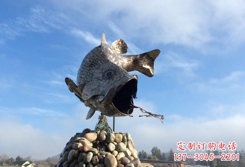 太原不锈钢鲤鱼雕塑