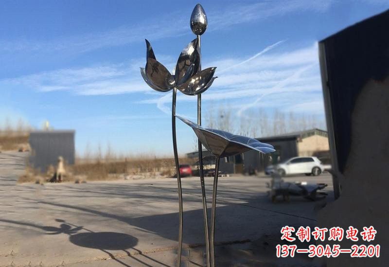 太原不锈钢荷花雕塑精美的艺术瑰宝