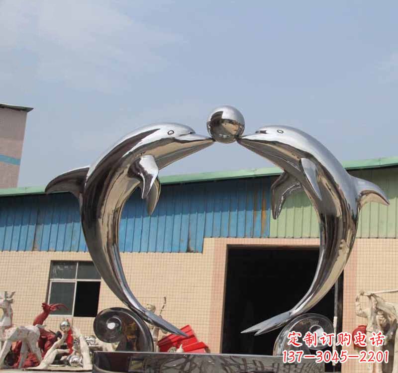 太原海豚之恋——不锈钢公园镜面海豚顶球雕塑