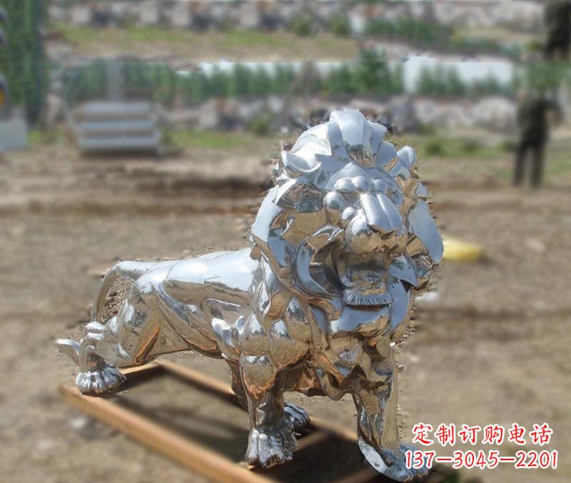 太原不锈钢雕刻的狮子